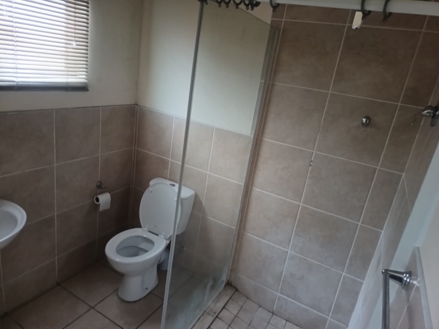 3 Bedroom Property for Sale in Graceland Eastern Cape